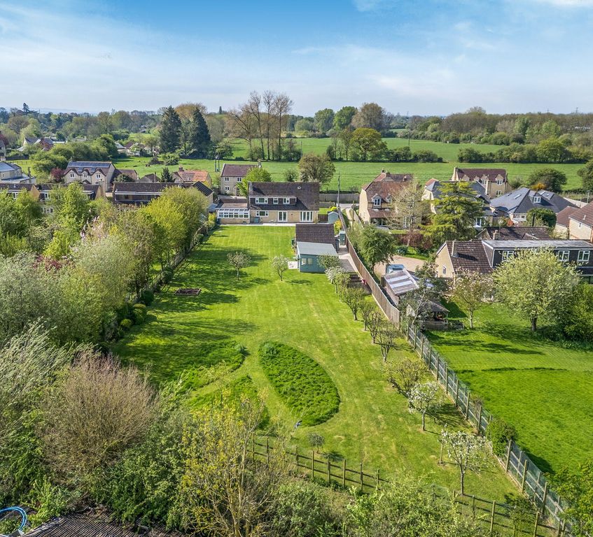 Property photo 1 of 42