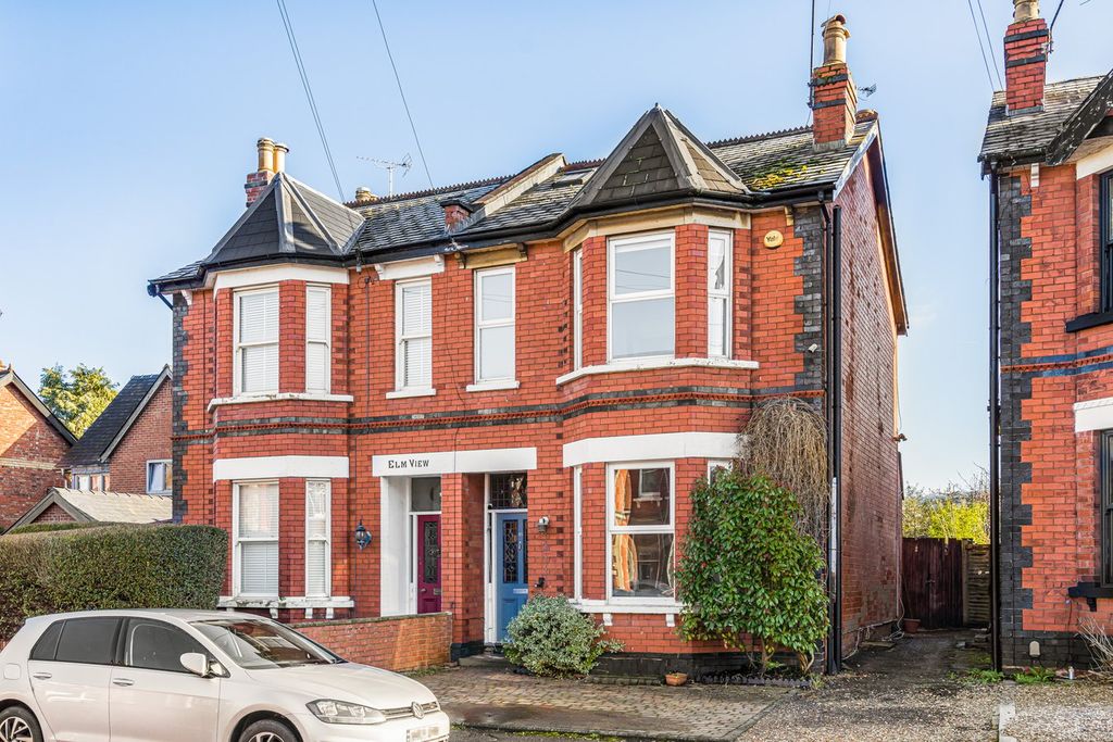 Property photo 1 of 20