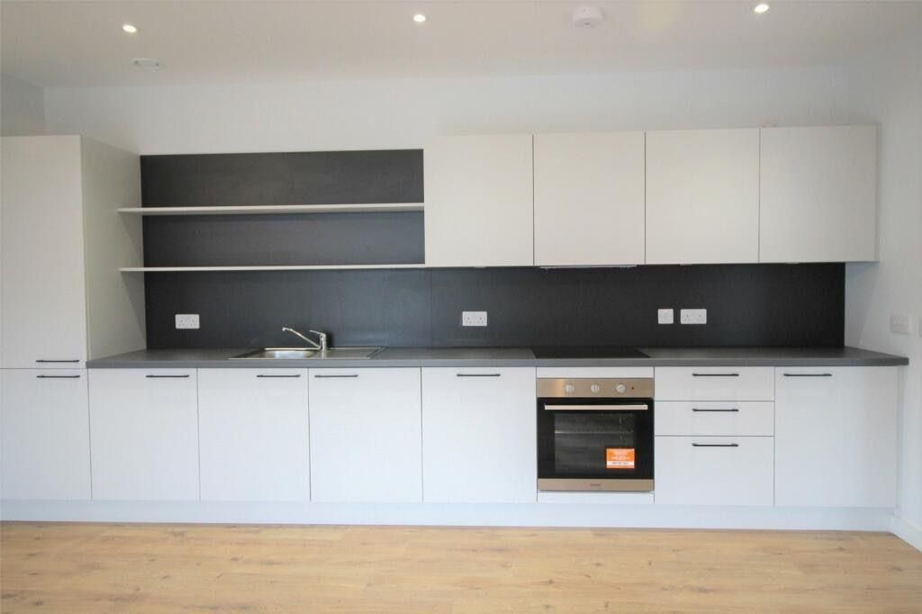 Property photo 3 of 9