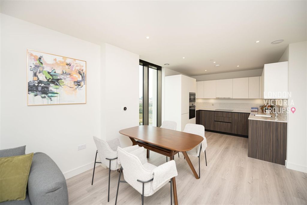 Property photo 3 of 22 1-573.Jpg