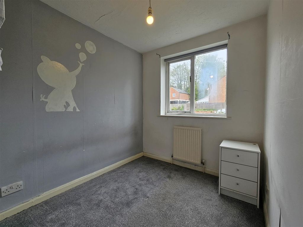 Property photo 3 of 8 20260415_143433.Jpg