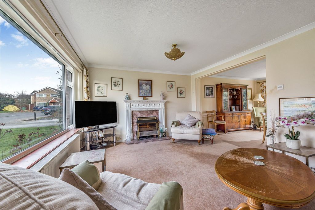 Property photo 2 of 24 Picture No. 29