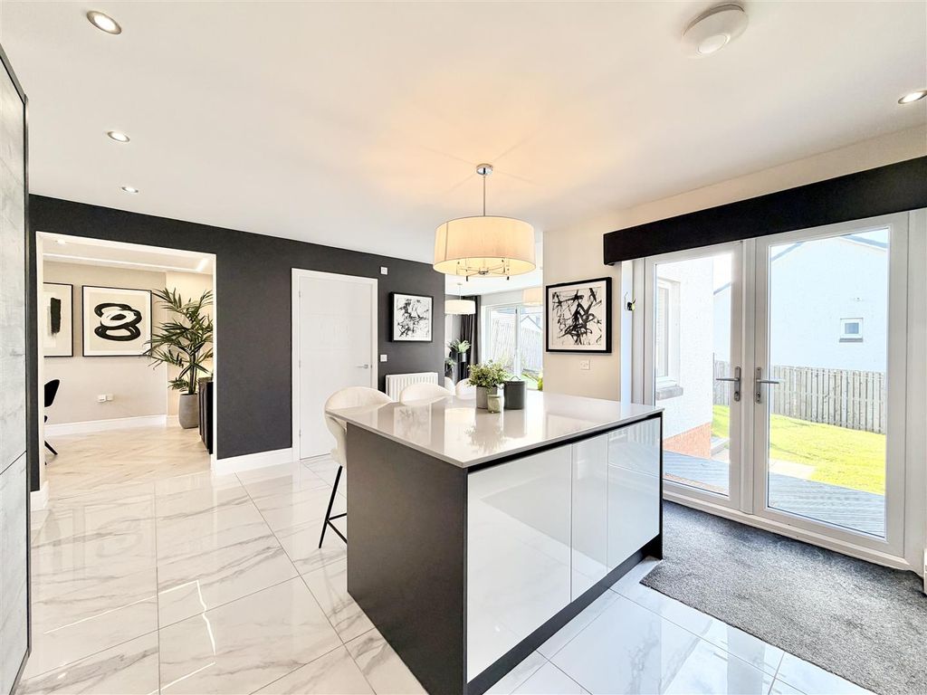Additional image 7 of 4 bed detached house for saleCorpach Place, Hamilton ML3