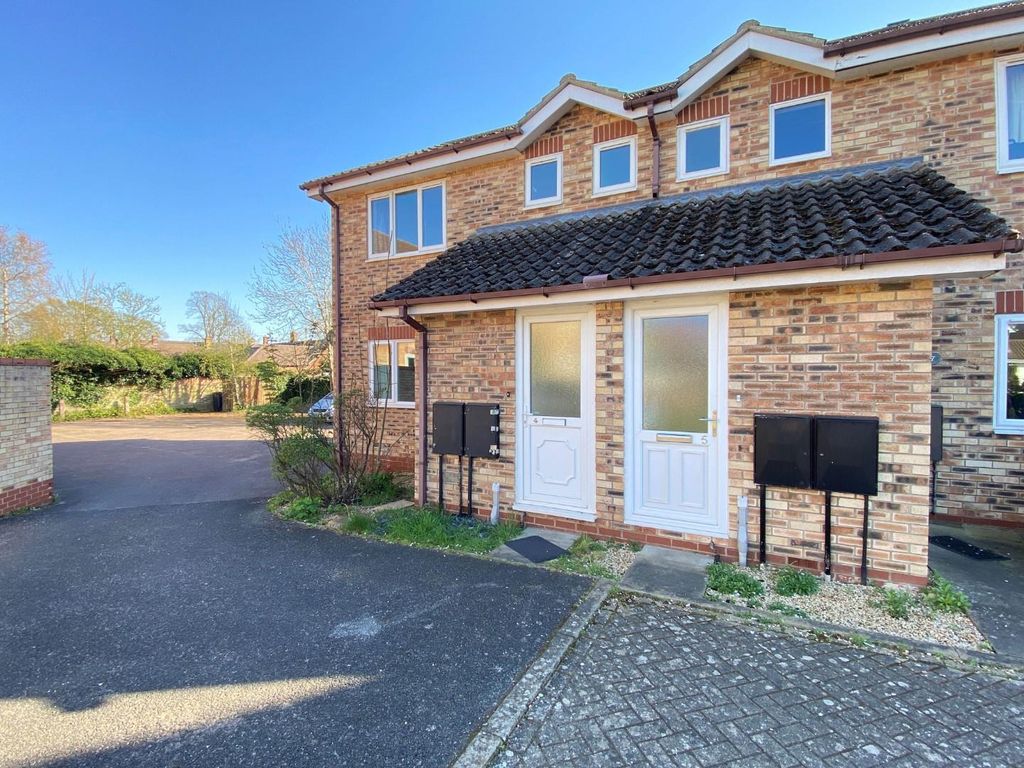 Property photo 1 of 12 Front 2.Jpg