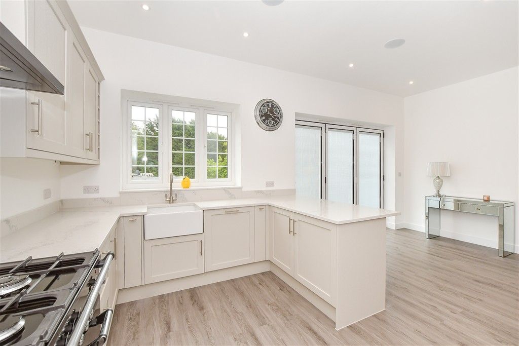 Property photo 2 of 13 Kitchen/Diner