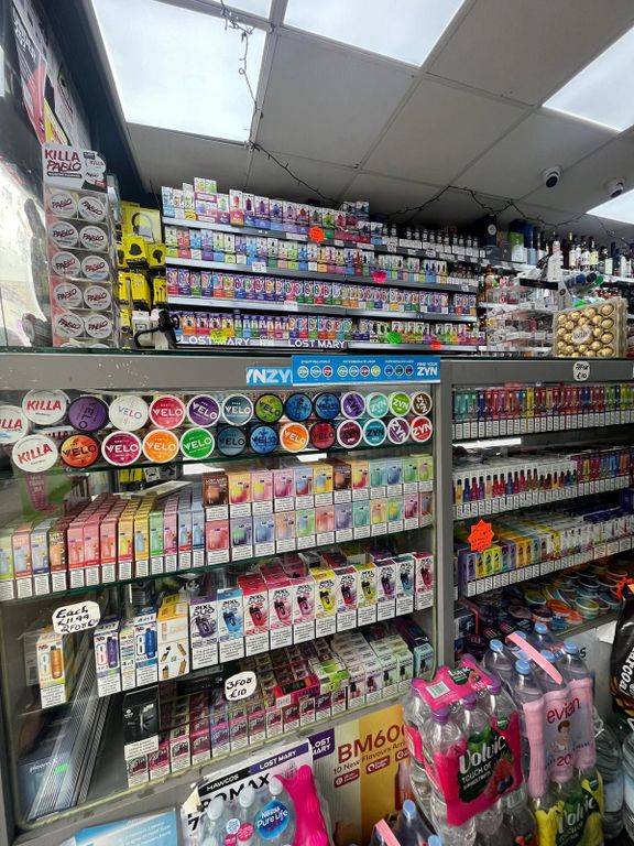 Property photo 2 of 11