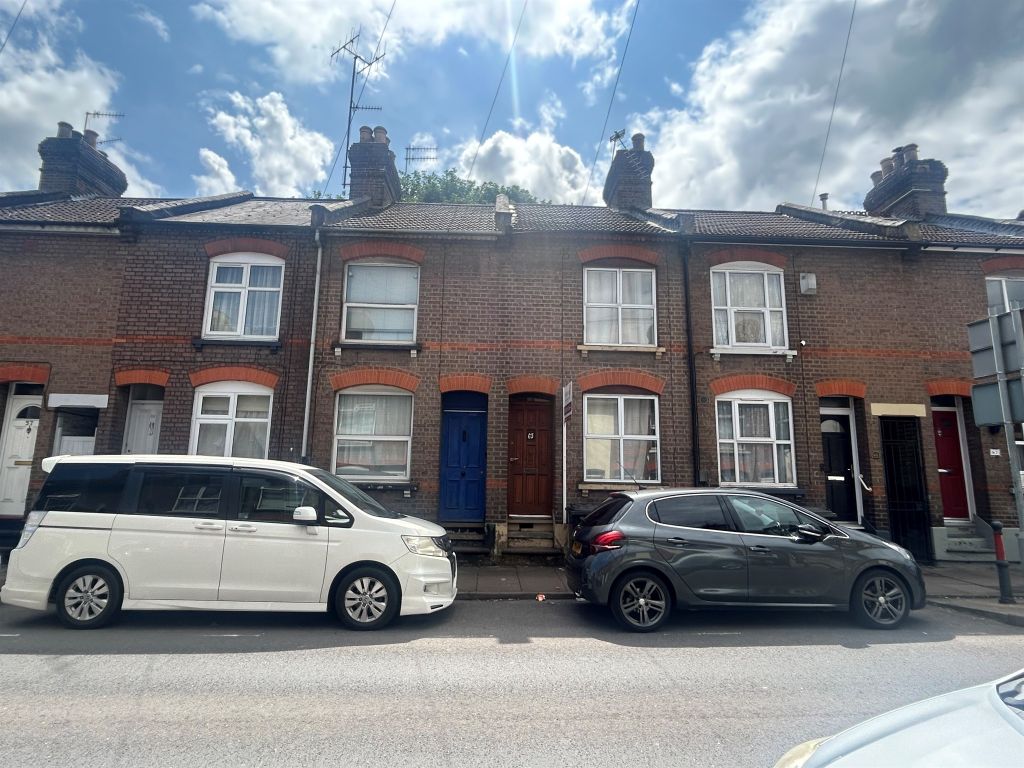 Property photo 1 of 7