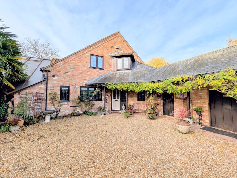 Property photo 1 of 39 Front