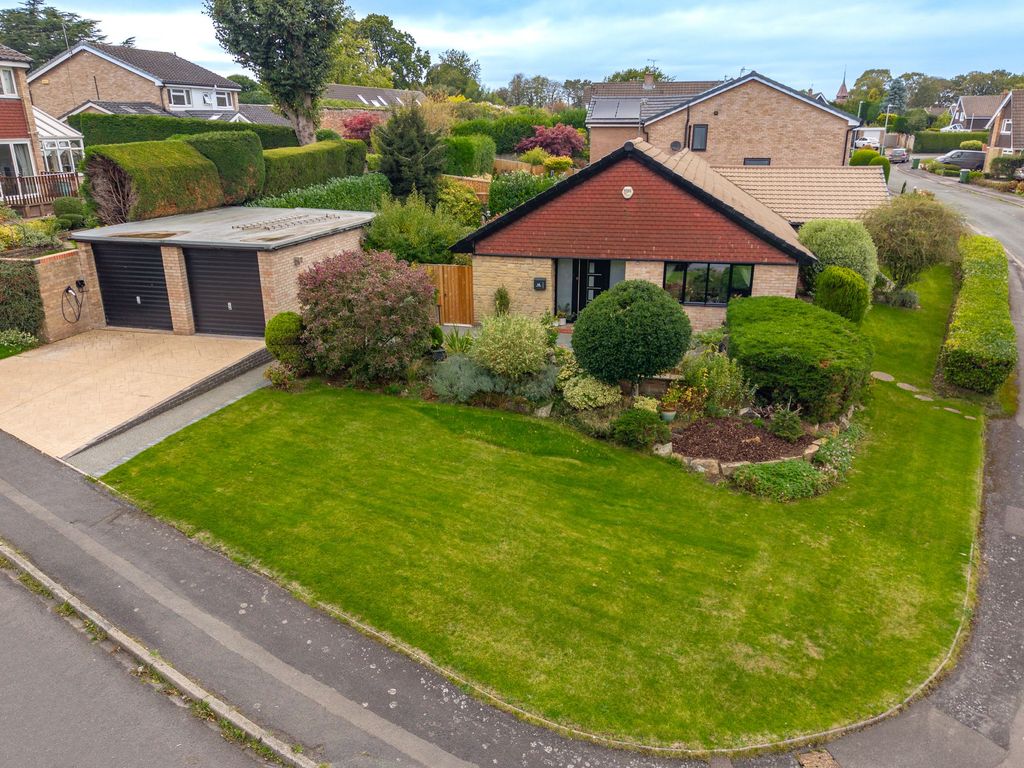 Property photo 1 of 39