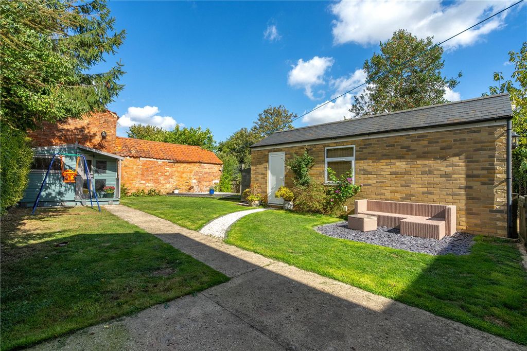 Property photo 3 of 20 Picture No. 08