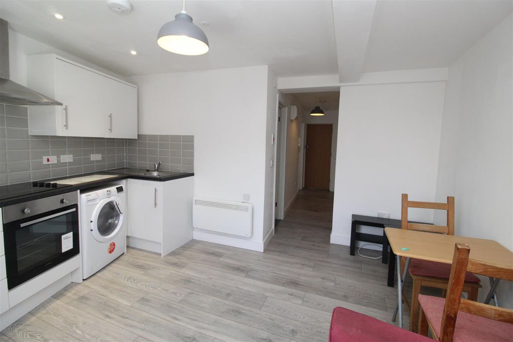 Property photo 3 of 10 Img_0521.Jpg