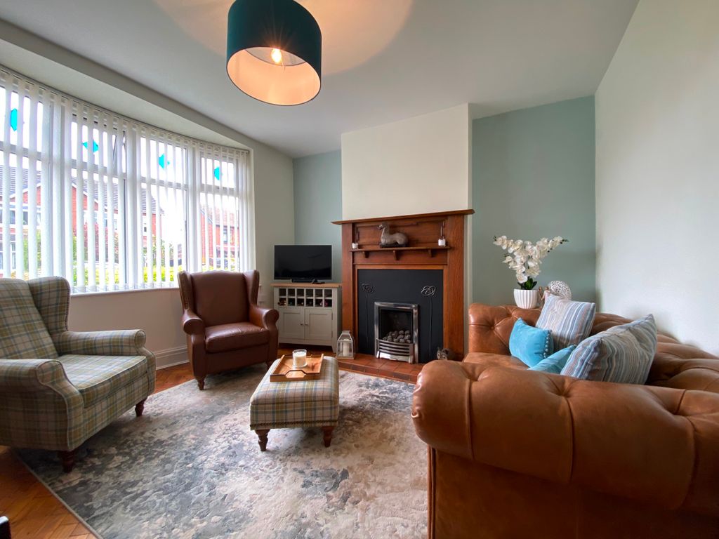 Property photo 2 of 29