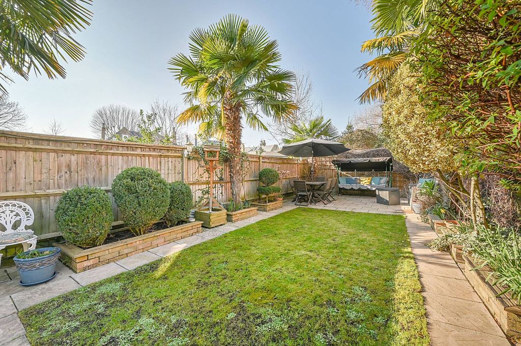 Property photo 3 of 15