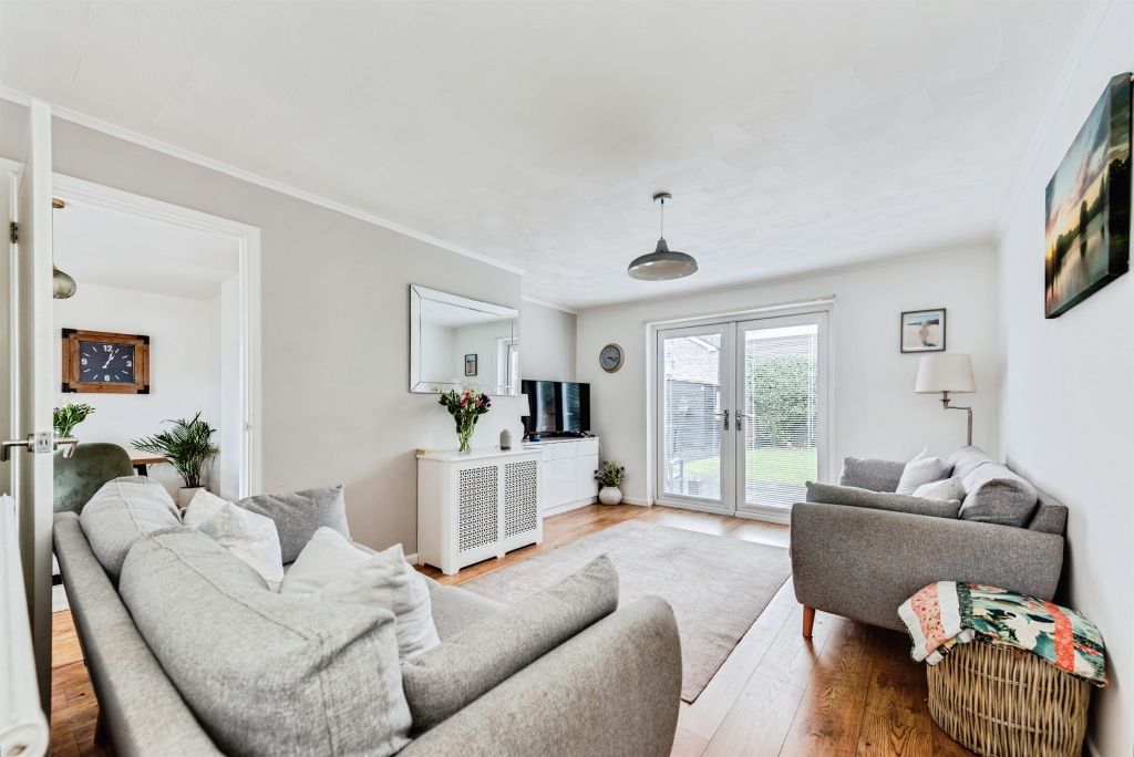 Property photo 2 of 16