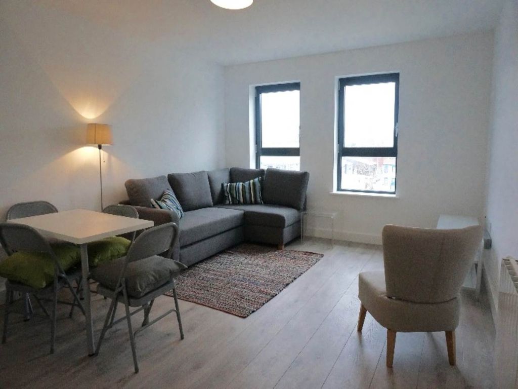 Property photo 2 of 12 Lounge Stod