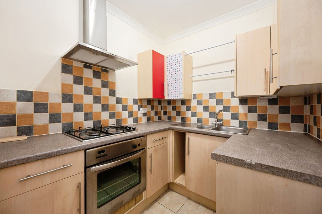 Property photo 2 of 8 Pbox-Img.Jpg