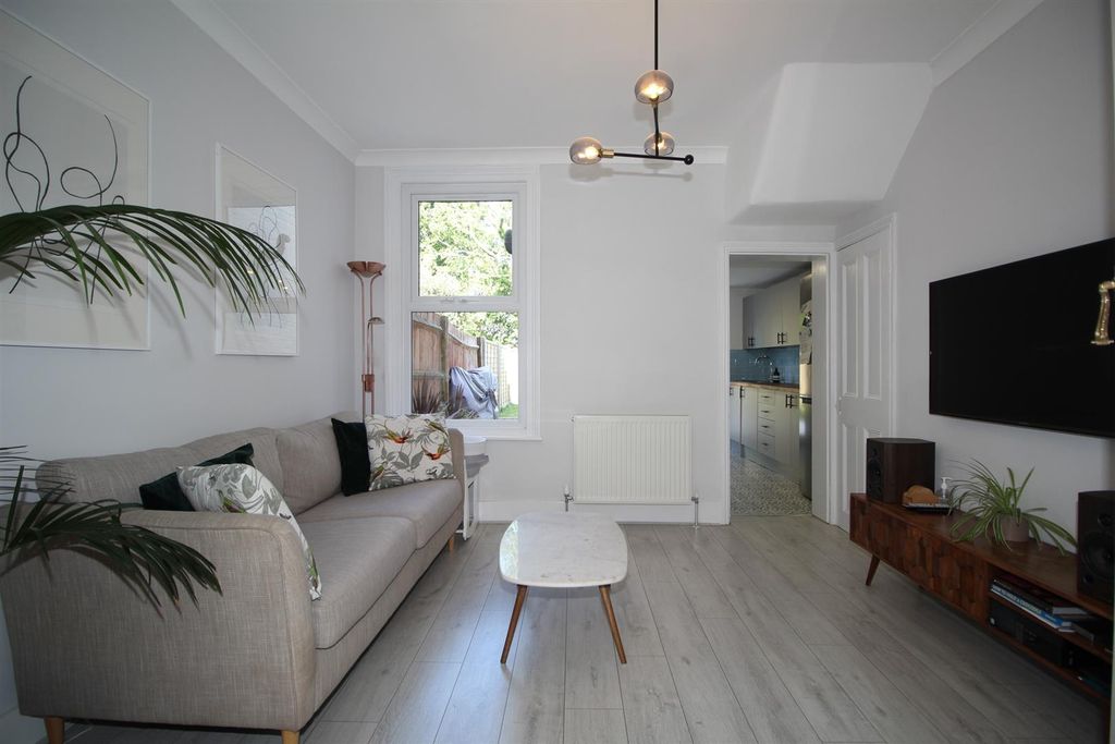 Property photo 3 of 19 Img_5442.Jpg