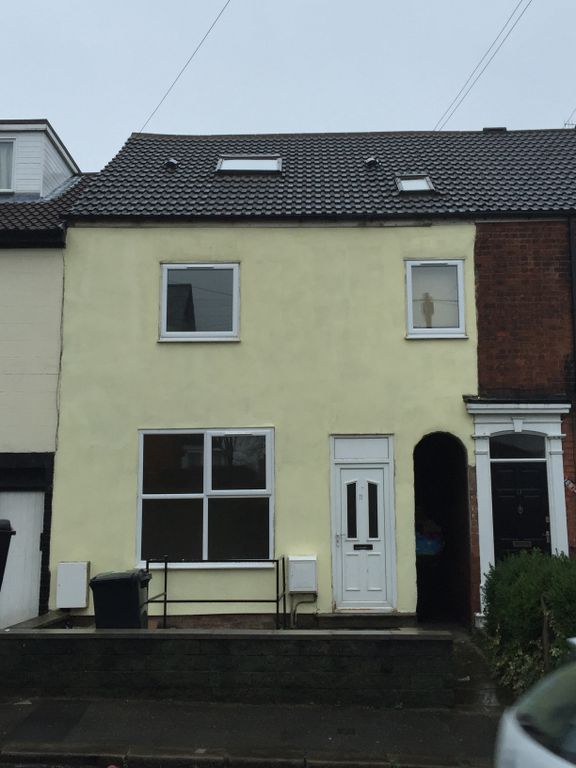 Property photo 1 of 10 Cover