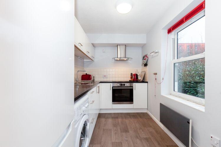 Property photo 2 of 9 242516