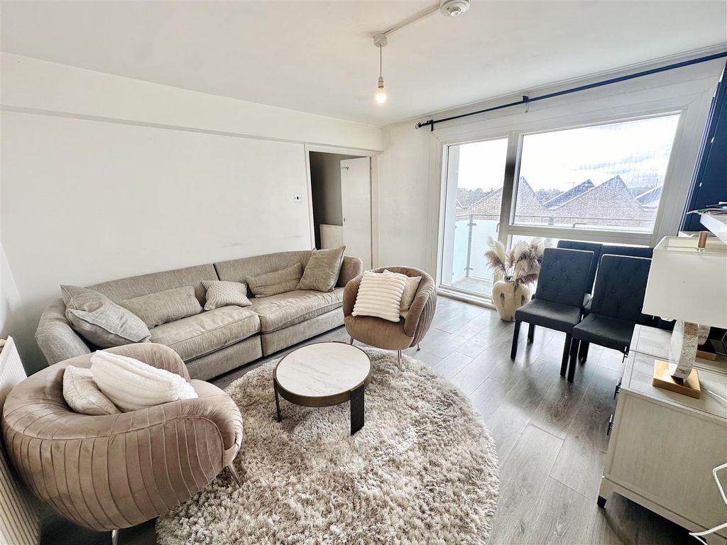 Property photo 1 of 9 Img_9870.Jpg