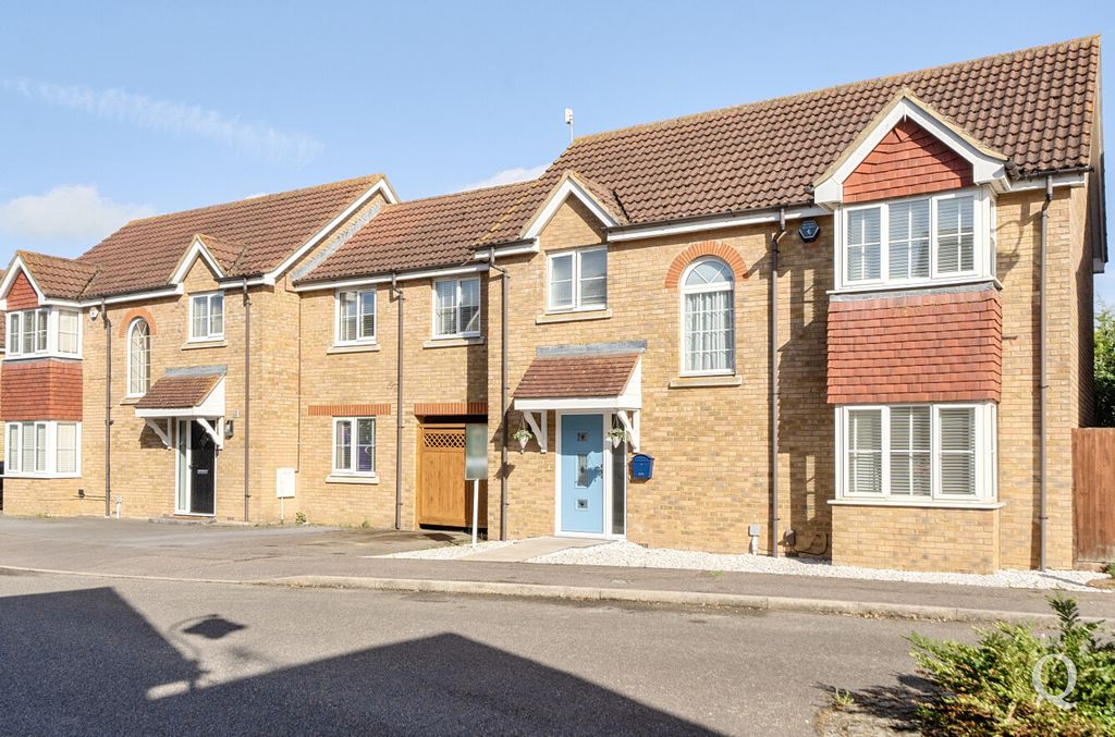 Property photo 1 of 27 43590403-37E4-456...