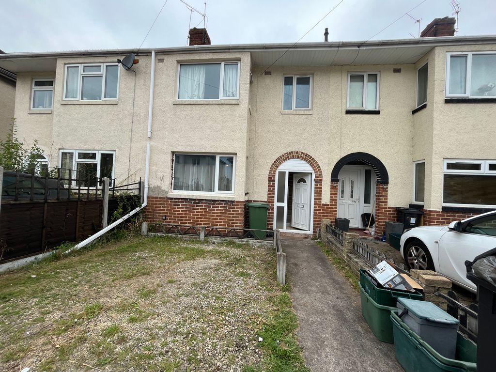 Property photo 1 of 17