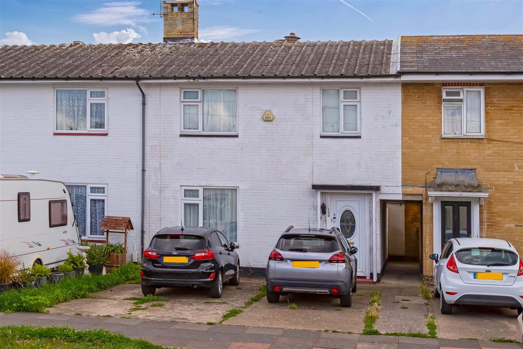 Property photo 1 of 13 The Strand_18.Jpg