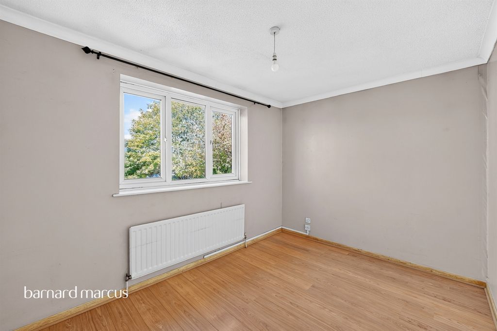 Property photo 2 of 22