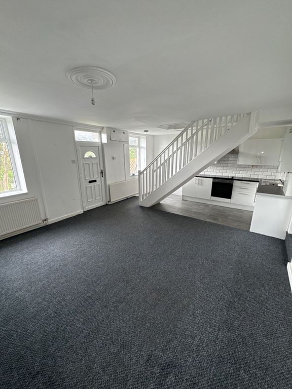 Property photo 1 of 9 Open Plan Lounge/Kitchen