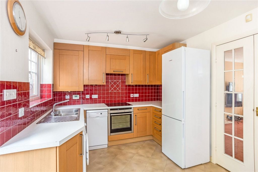 Property photo 3 of 12 Rik210101_26