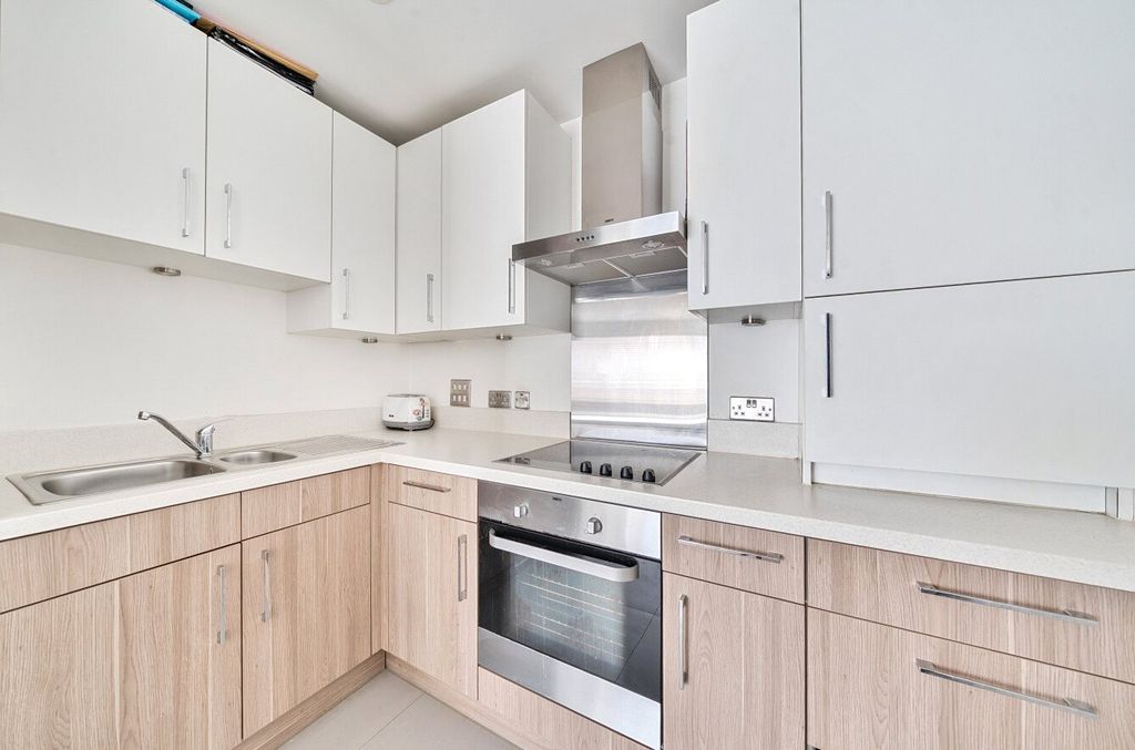 Property photo 2 of 10 Picture No. 06