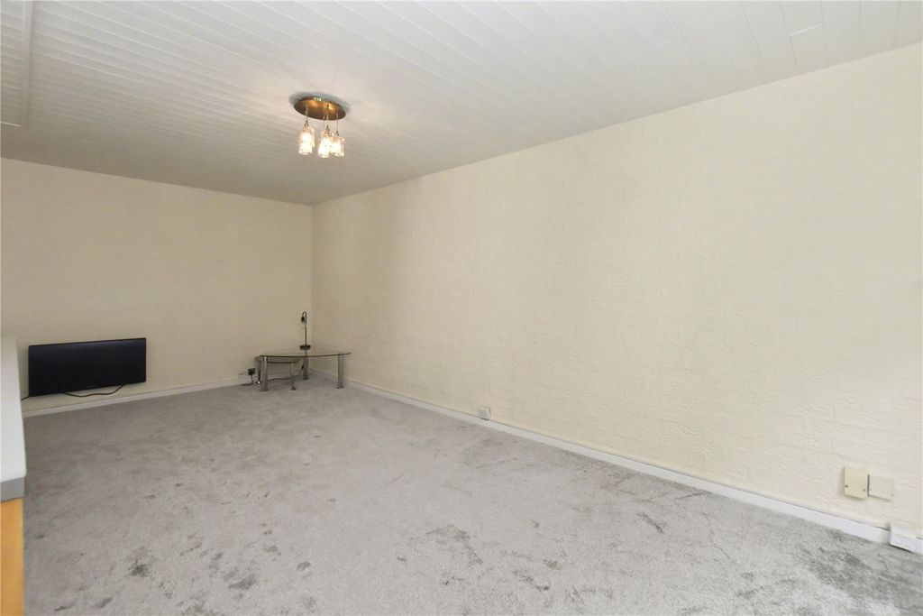 Property photo 3 of 14 Picture No. 04