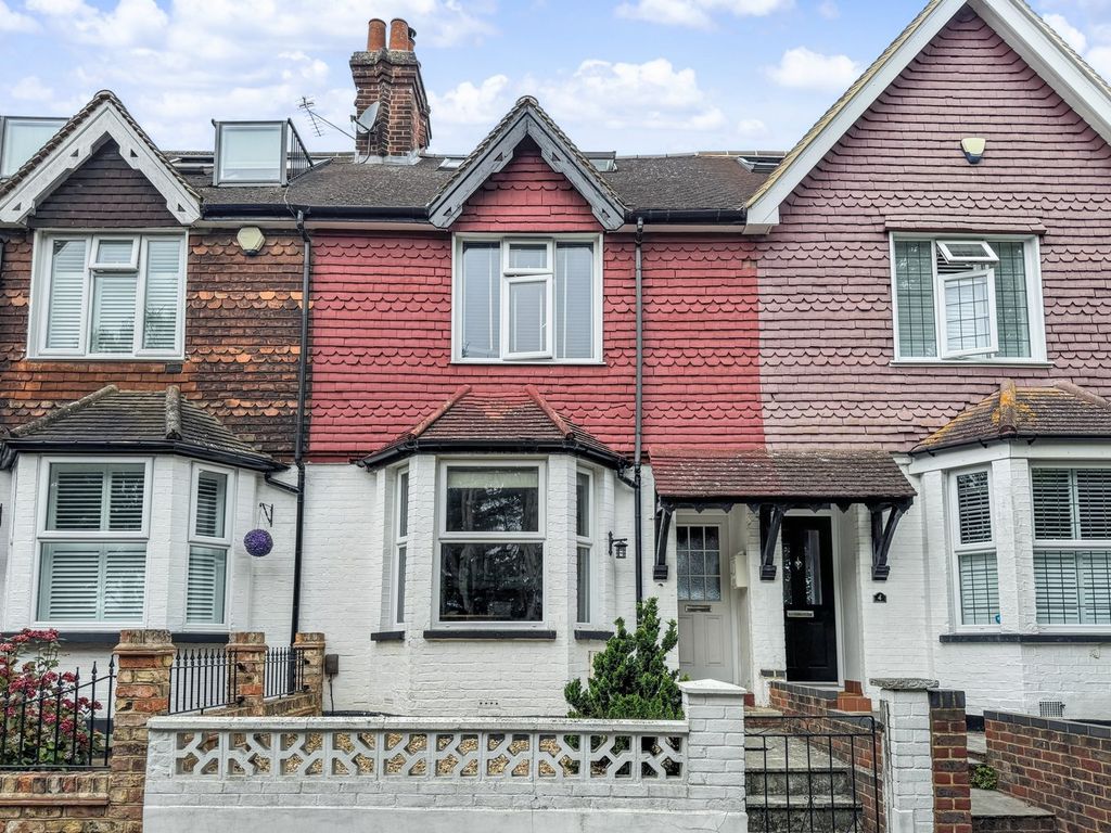 Property photo 1 of 34