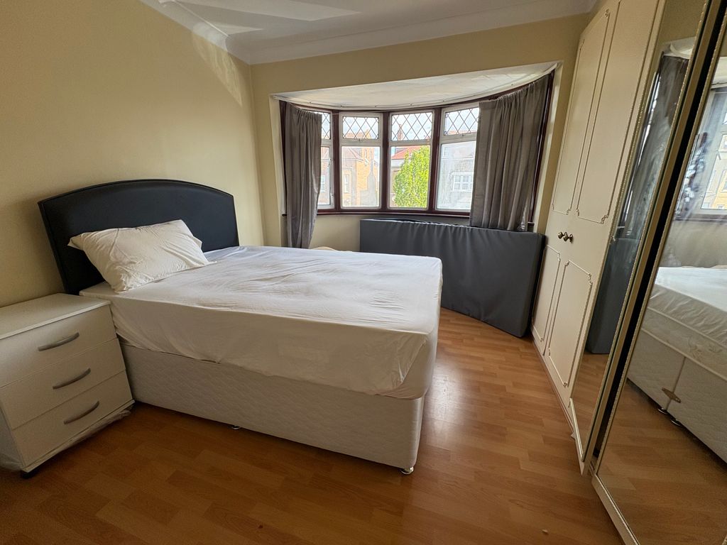 Property photo 1 of 6 Img_6124