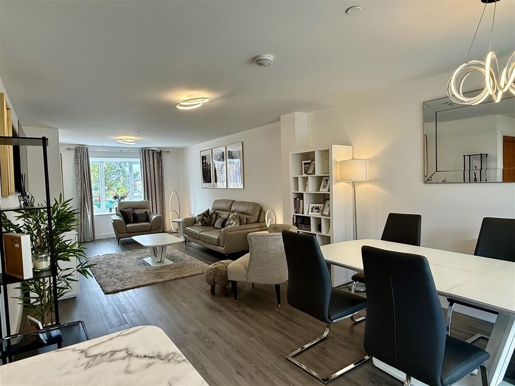 Property photo 2 of 41 Img_6725.Jpeg