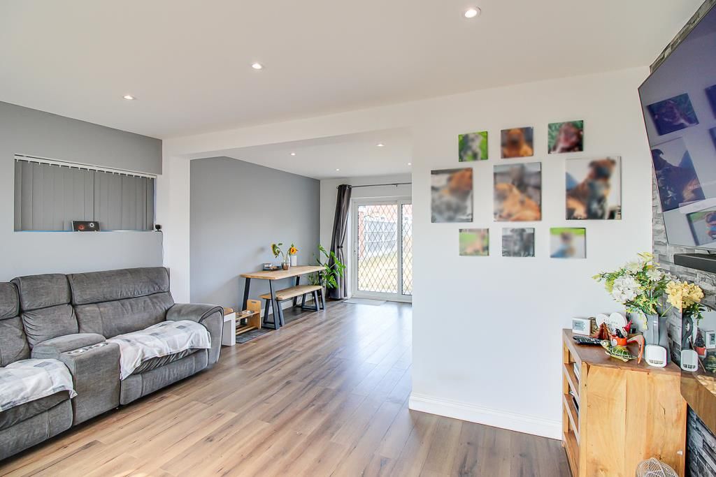 Property photo 3 of 20 Open Plan Lounge/Diner