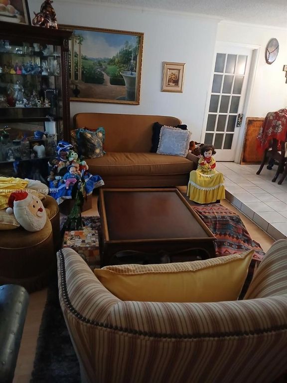 Property photo 2 of 7 <Alttext/>