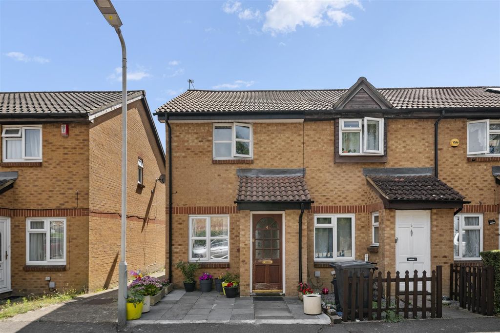 Property photo 1 of 13