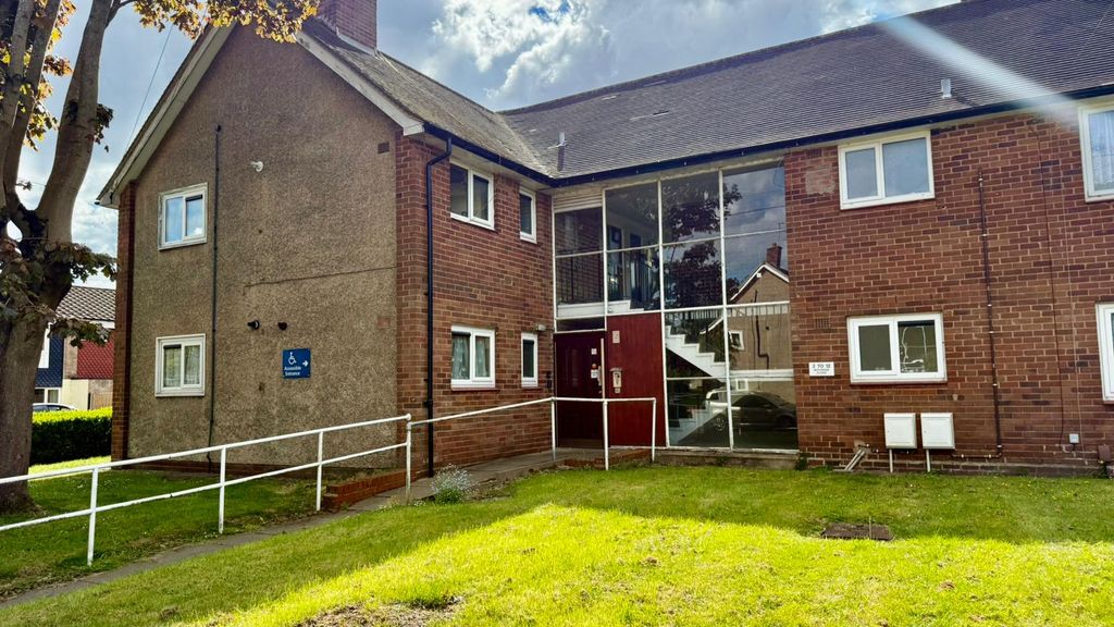Property photo 1 of 7
