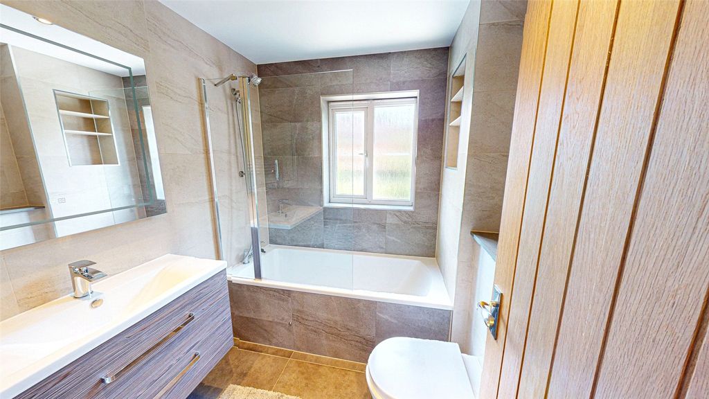 Property photo 1 of 15 Picture No. 01