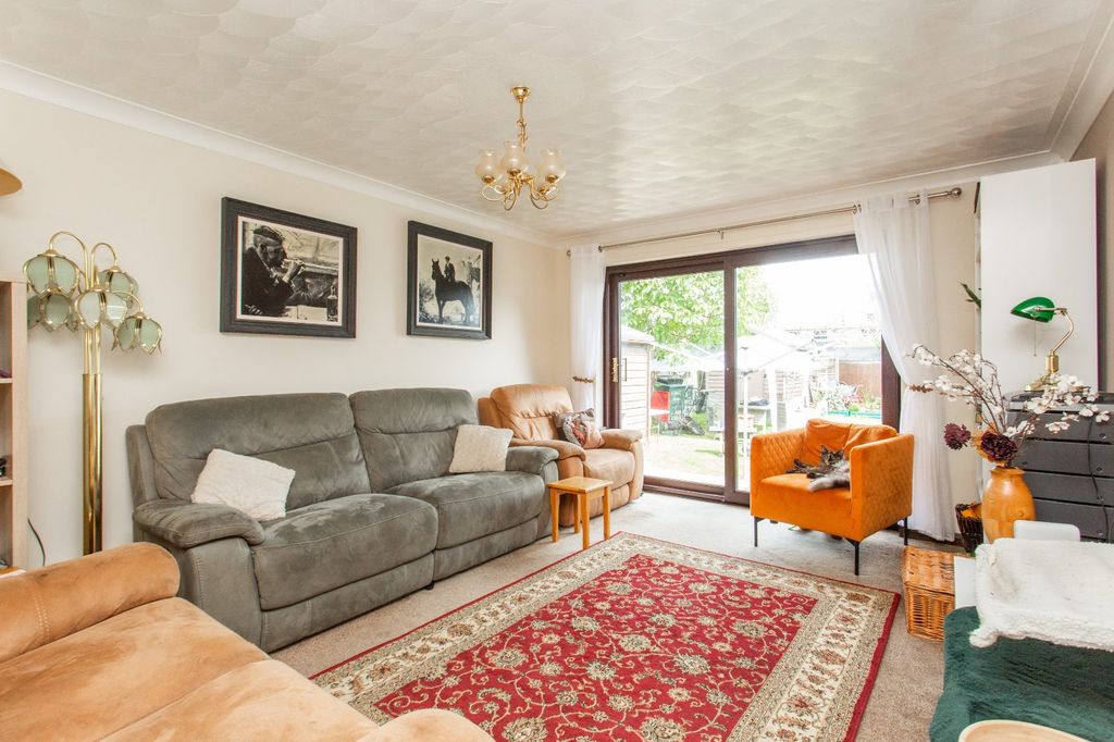 Property photo 2 of 15 Picture 2