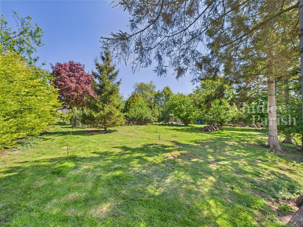 Property photo 2 of 22