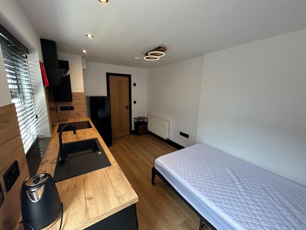 Additional image 42 of 21 bed flat for saleBroad Green, Wellingborough, Northamptonshire NN8