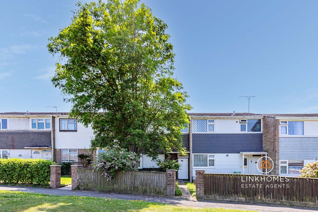 Property photo 1 of 19