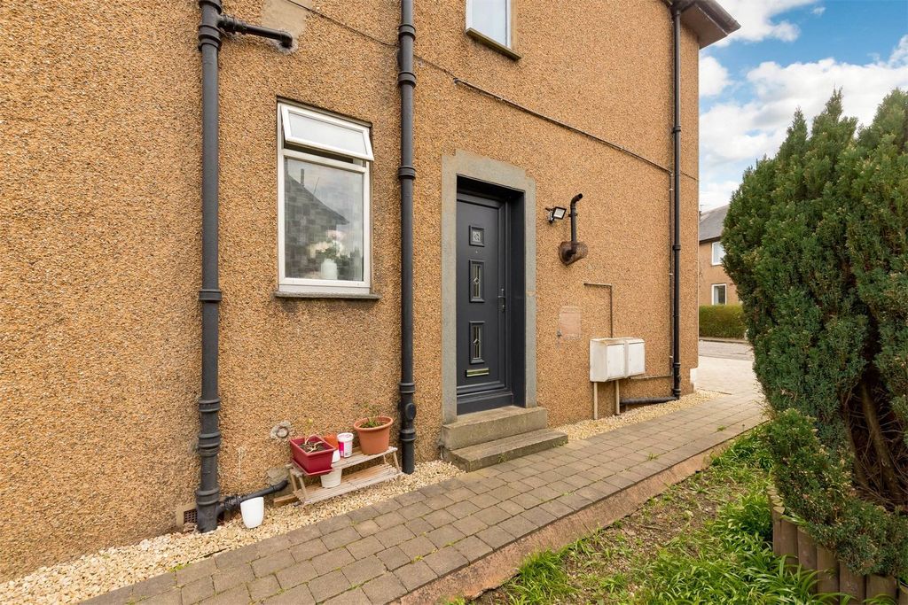 Property photo 2 of 20 Picture No. 03