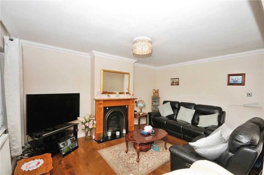 Property photo 2 of 17 Picture No. 13