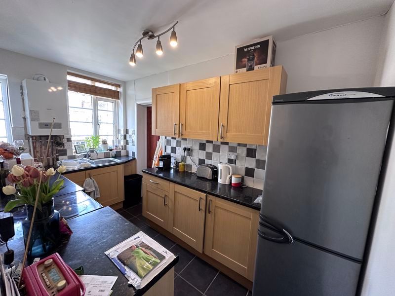 Property photo 3 of 10 Photo 7