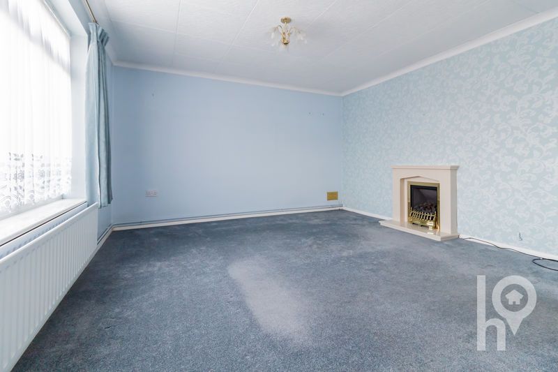 Property photo 1 of 8 Photo 8