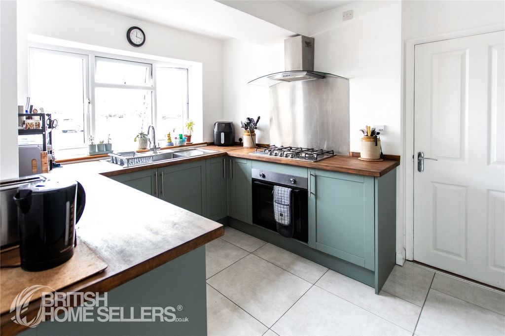 Property photo 3 of 22 3