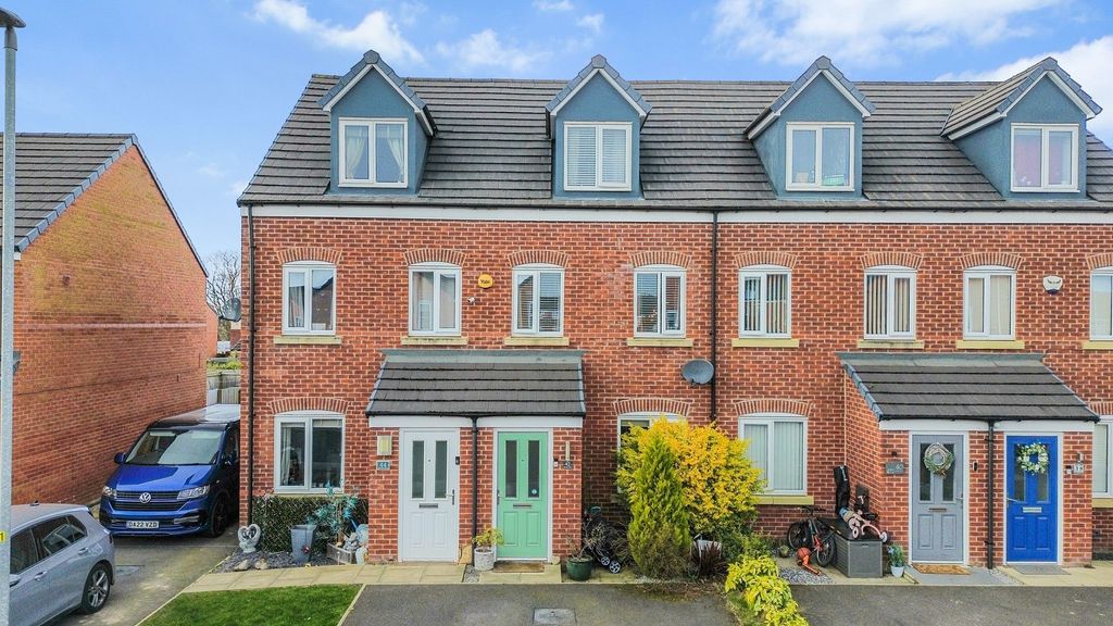 Property photo 1 of 29